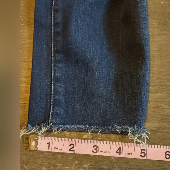 MOTHER High Waisted Looker Ankle Fray Jeans Tongue and Chic Size 26 - Picture 8 of 16